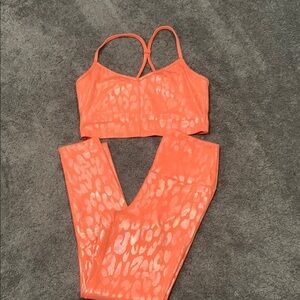 Carbon38 Orange Leopard Leggings Set